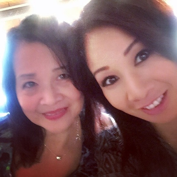 Meet your Posher, Audrey - Picture 1 of 1